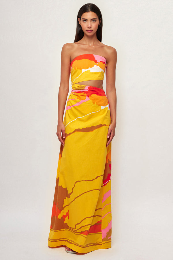 Asymmetric Maxi