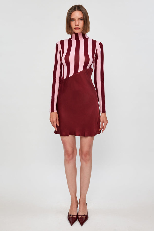 swf asymmetrical dress Asymmetric Split Maxi, L / Ruby Veil